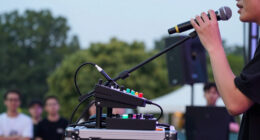 13 Best Portable Vocal Effects Processors for Live Singing in 2027